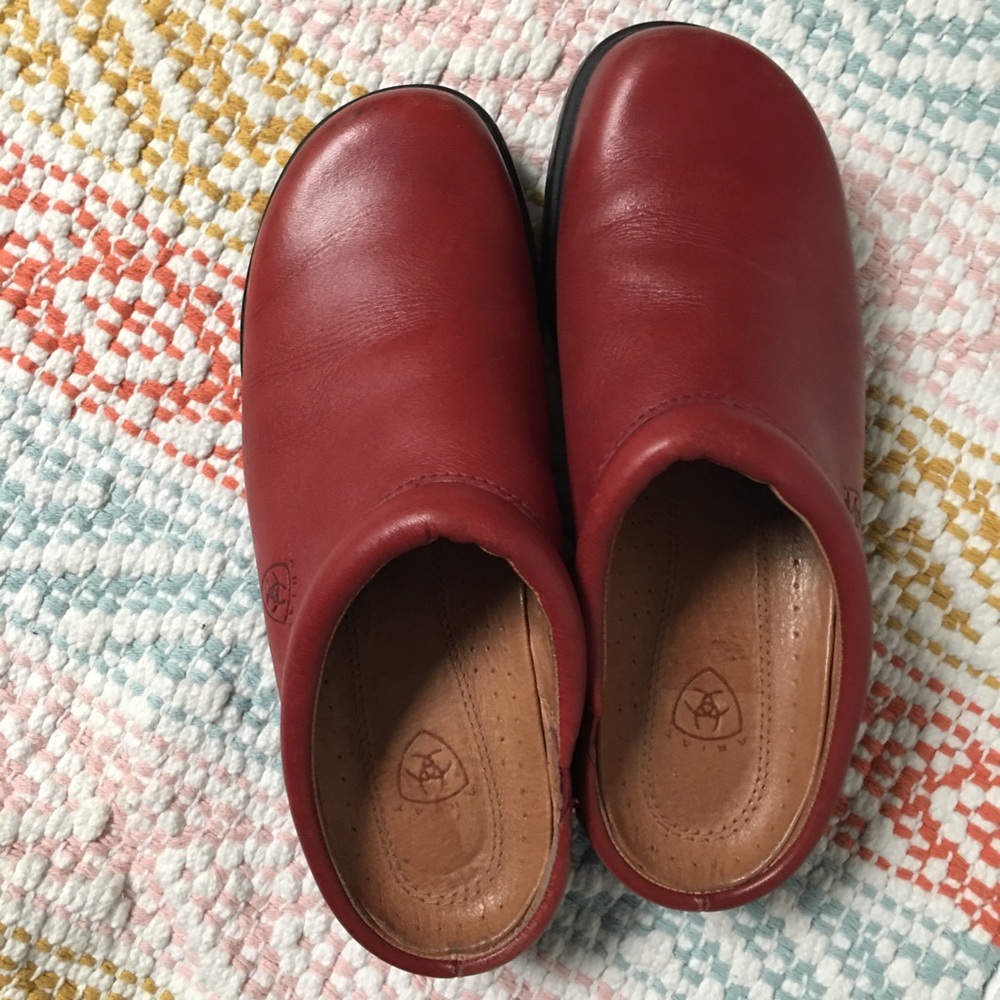 Ariat mules